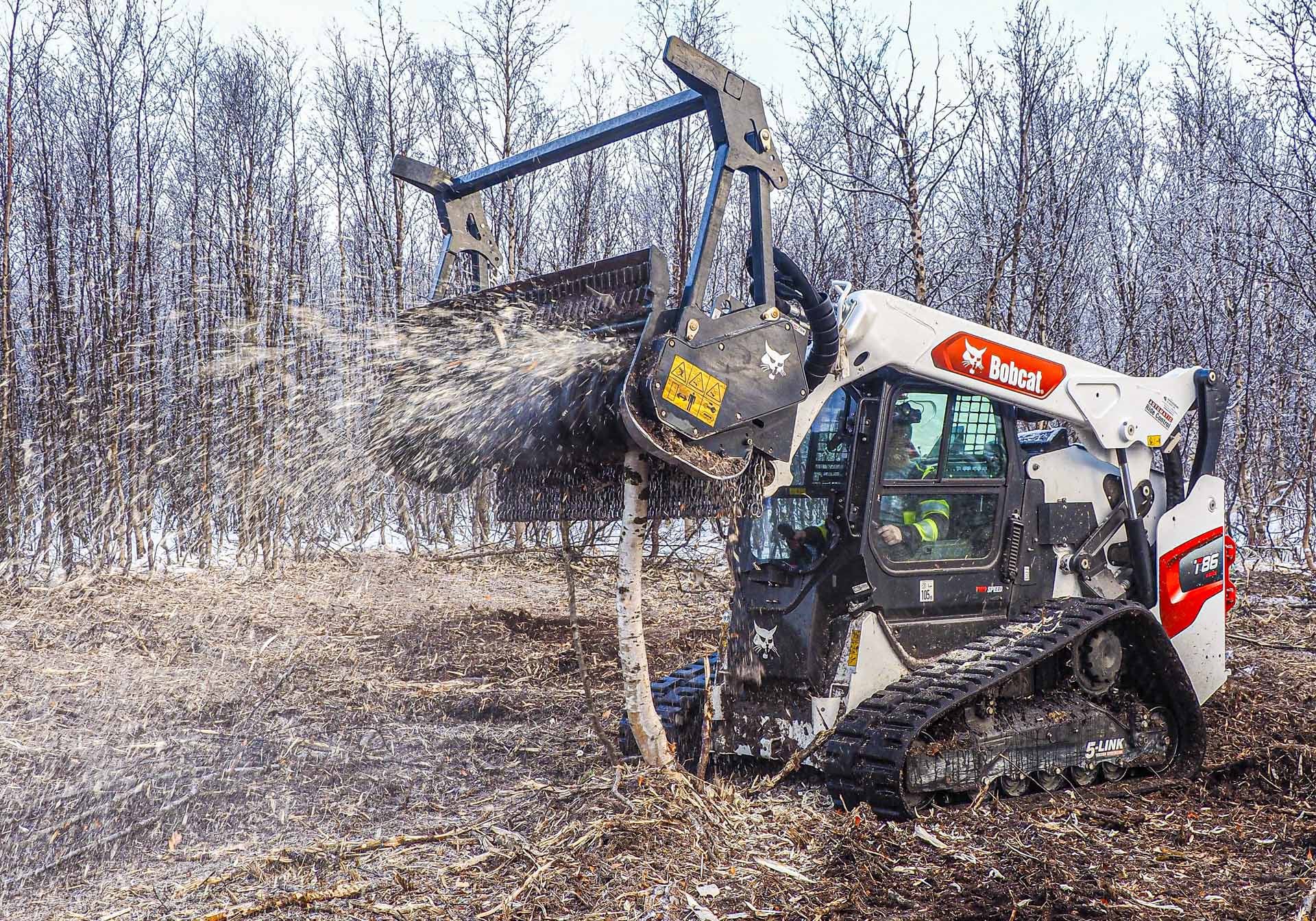Bobcat T86 Forestry Cutter