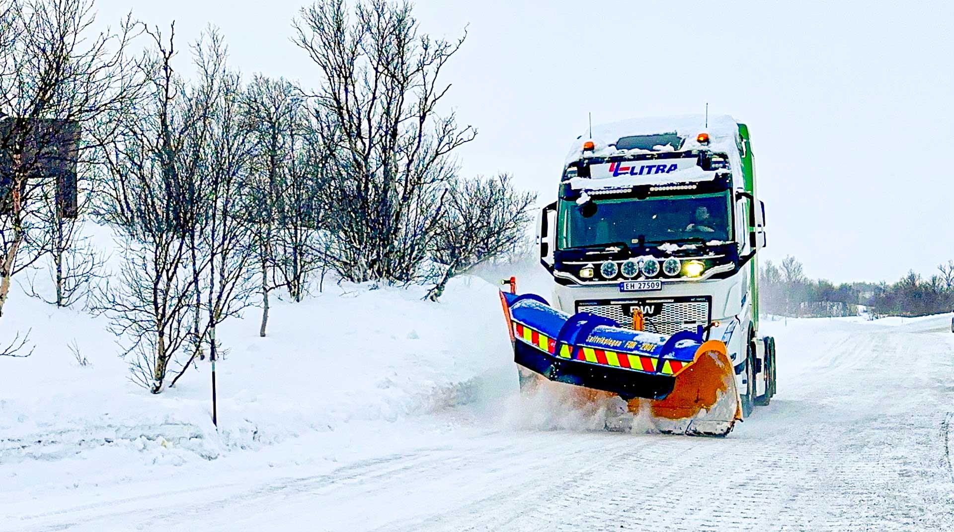 Elektrisk brøytebil på Dovre